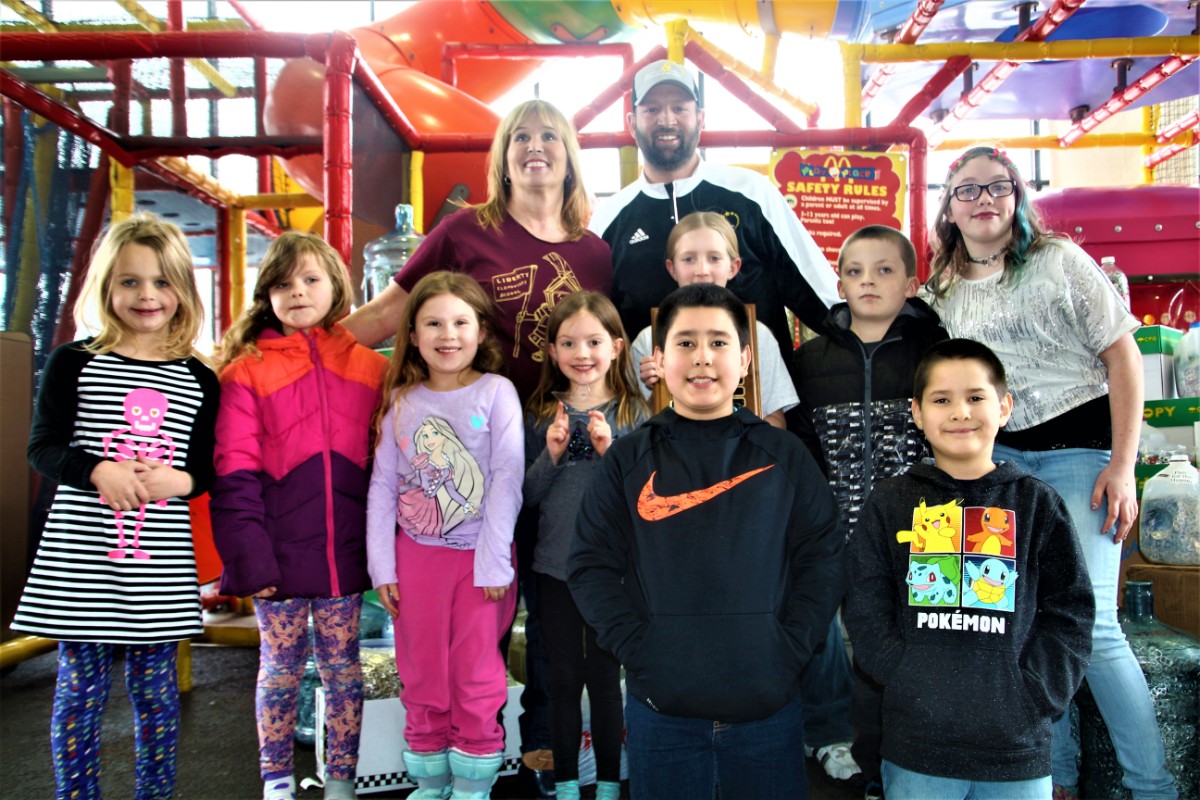 Hannahs-Hope-Pop-Tab-Donation-Day-2018 03