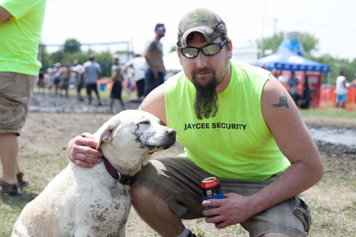 hobart-jaycees-mud-vball-3