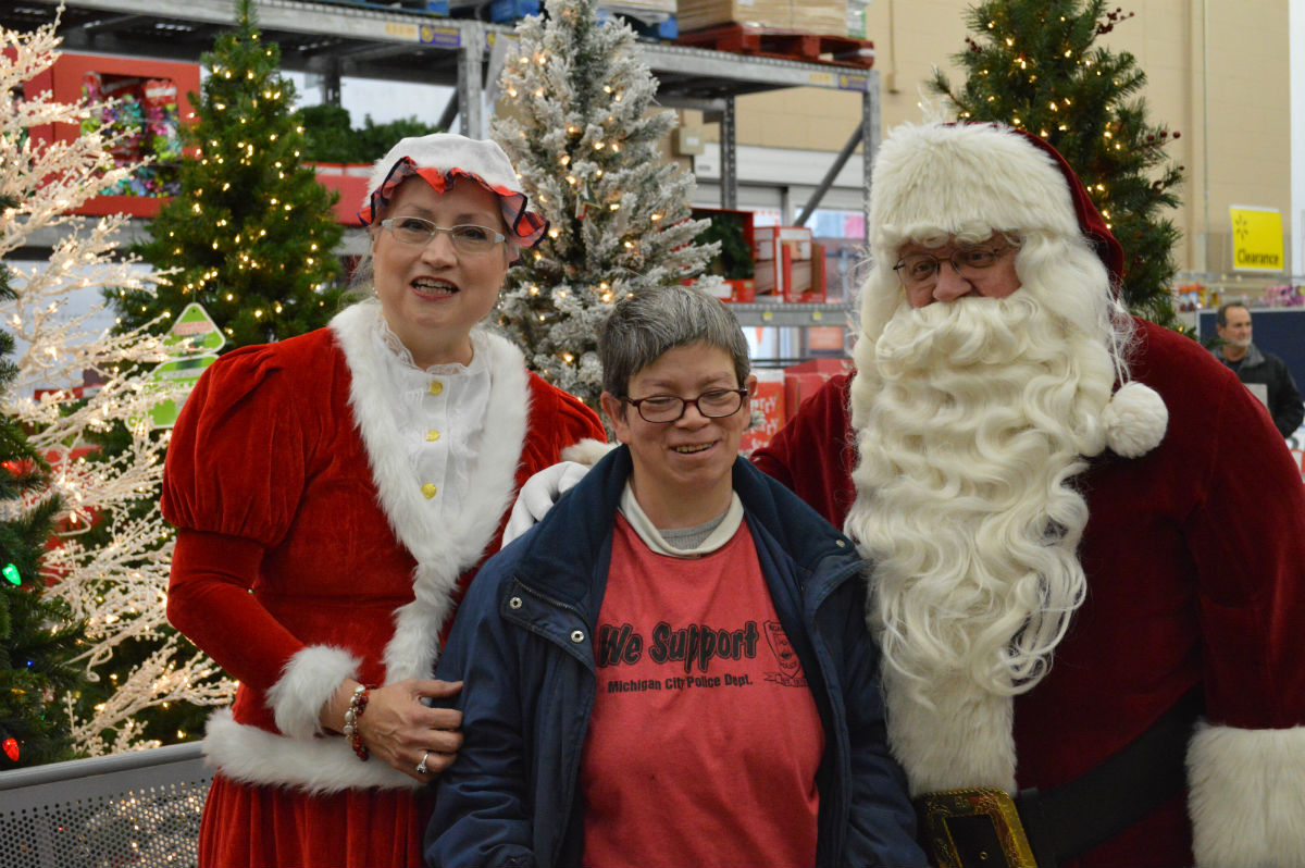 IKORCC-Shop-with cop 2