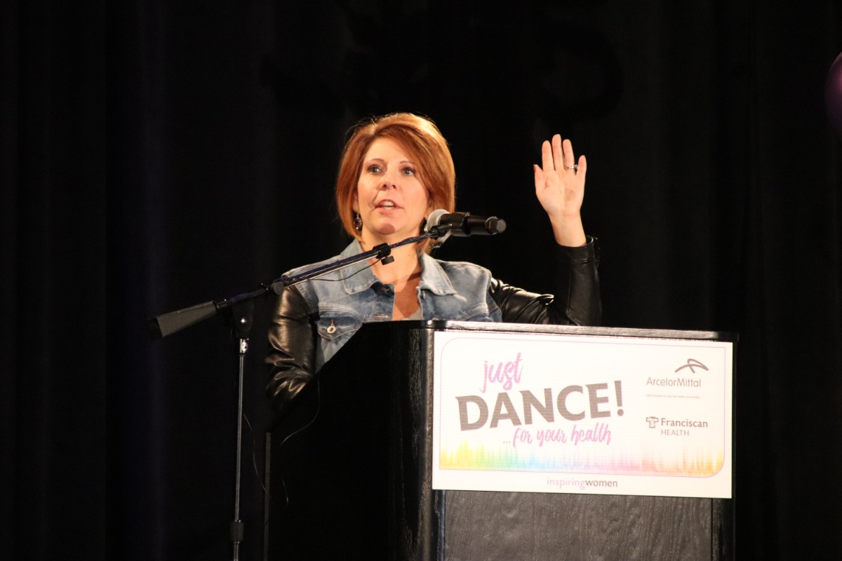 Inspiring-Womens-just-Dance-2018 3166