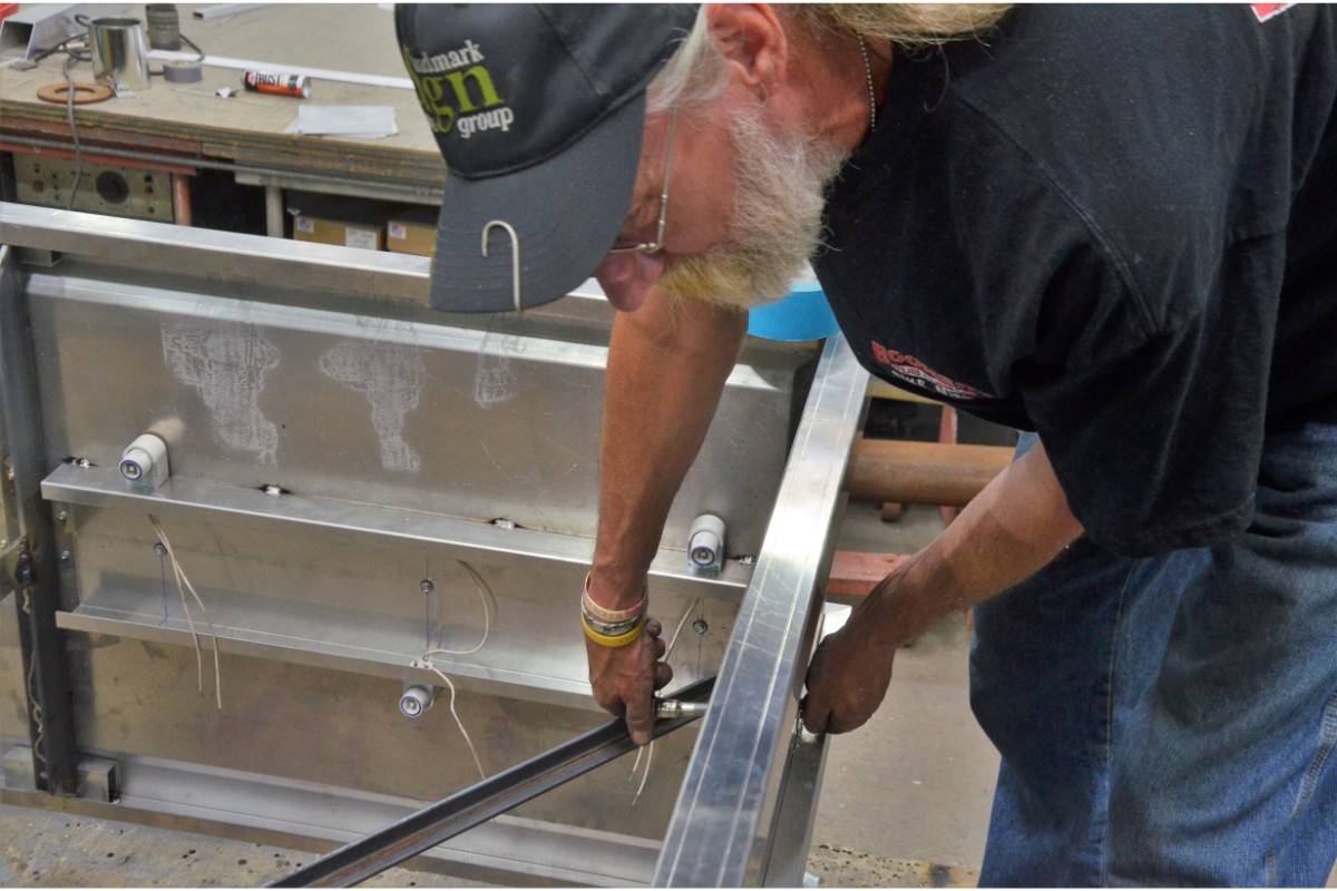 Landmark-Sign-Tour-2018-3