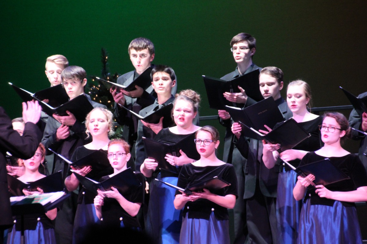 LaPorte-High-School-Choirs-Winter-Choral-Concert-2018-4