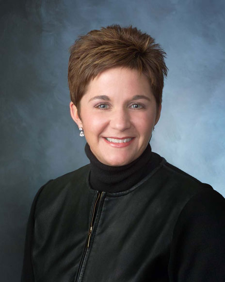 PNC’s Leslie Plesac Earns Volunteer of the Year Award