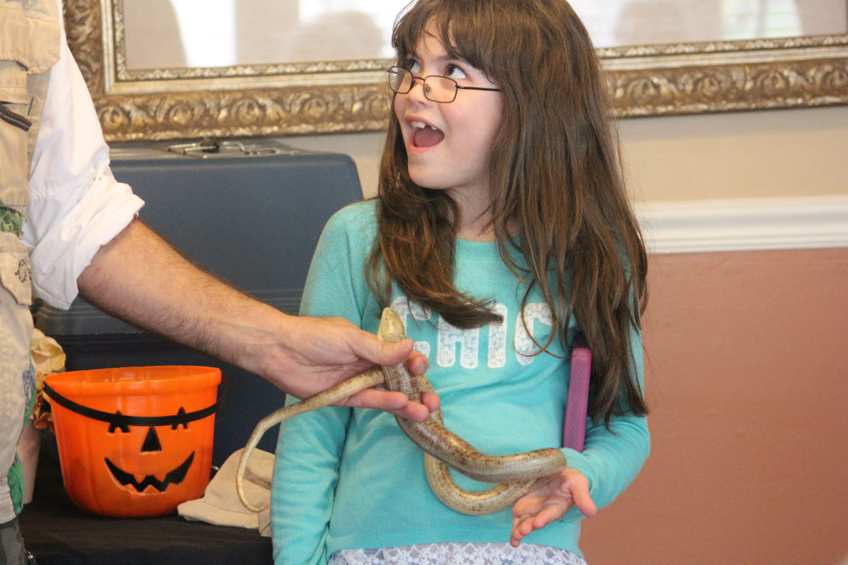 LifeCareCenteroftheWillowsHalloween4