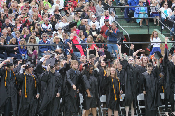LPHS Grad 2013-1