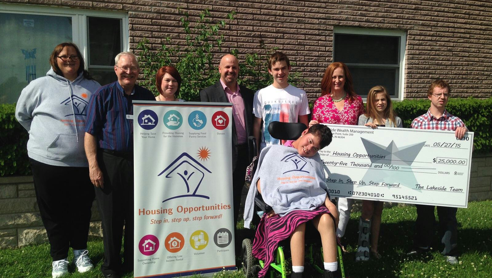 Housing Opportunities Receives Grant in 2015