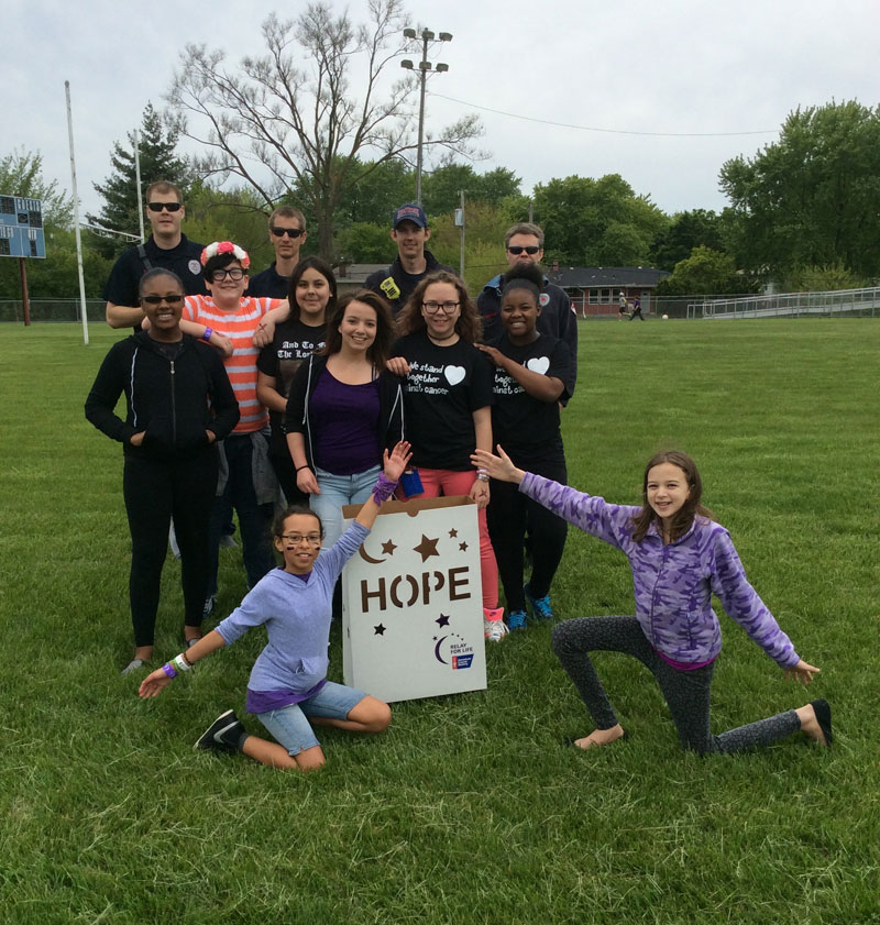 Merrillville-Intermediate-Cancer-Walk-2016_04