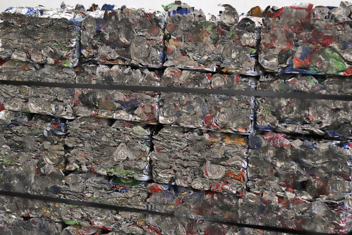 metro-recycling-making-the-most-of-materials-while-serving-their-communities_05