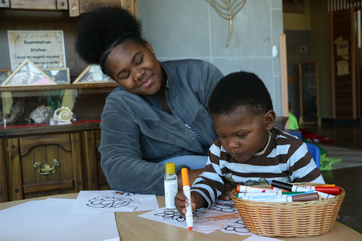 NorthShore-Wild-About-Moms-2017_02