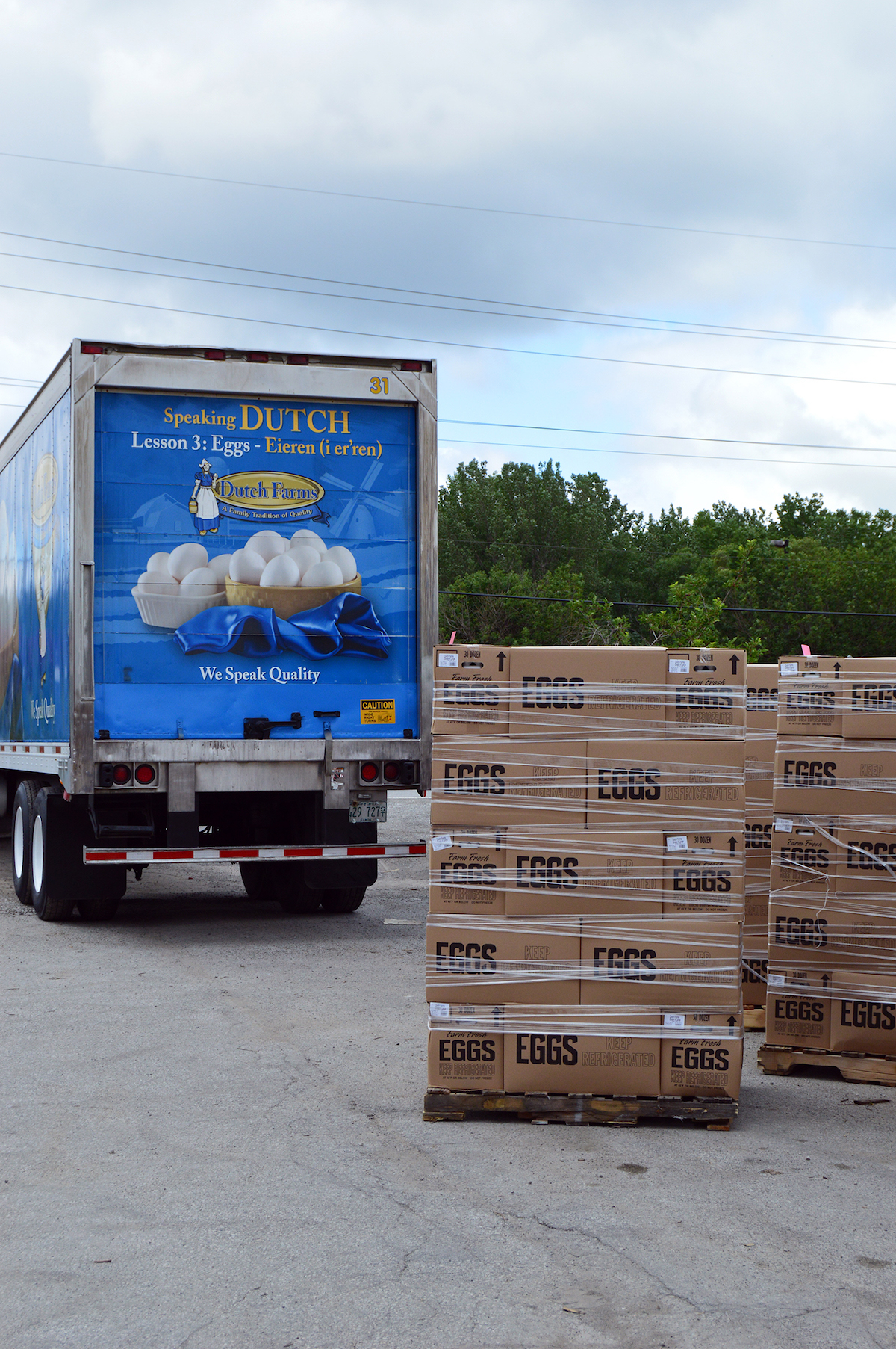 NWI-Food-Bank-Receives-Dutch-Farm-Egg-Donation-05