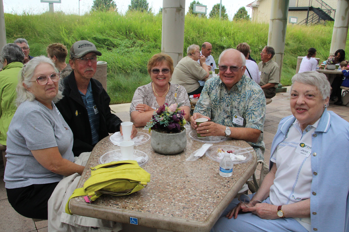 oak-partners-garden-walk-2017-2