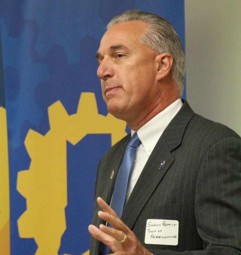 Polycon-Ground-Breaking-2016_04a