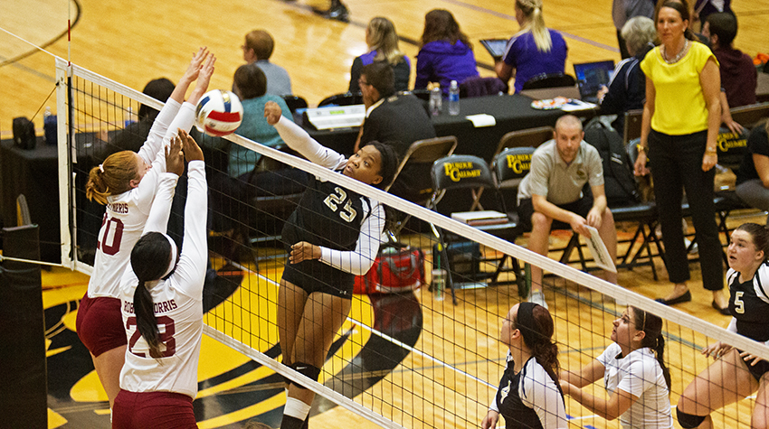 PUC-Purdue-Calumet-Falls-in-Five-Set-Thriller-to-Reinhardt-Completes-Tourney-Today-vs-Shawnee-State