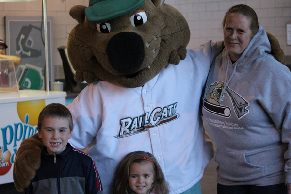 RailCats-Opening-Night-2013-2
