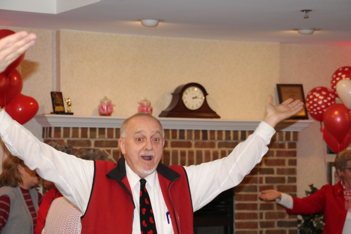 Rittenhouse-Residents-Do-the-Cupid-Shuffle-at-2017-Sweetheart-Dance-01