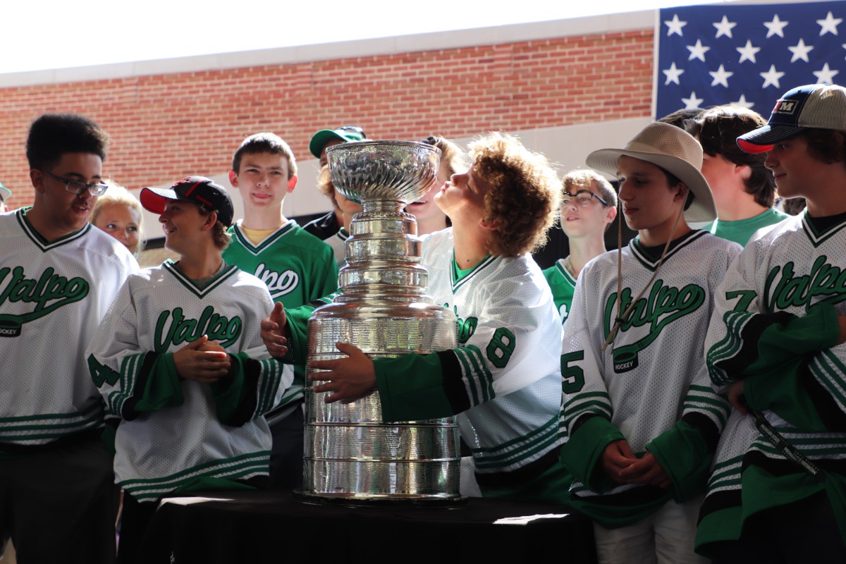 Stanley-Cup-tour-Valpo-2018-2