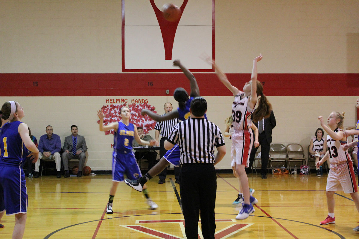 StPaulImmanuelBBall2016-2