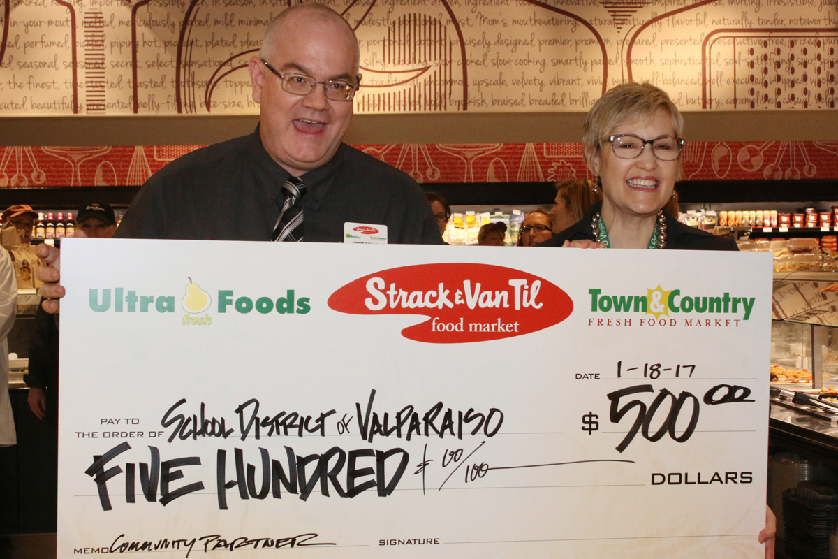 stracks-south-valpo-grand-opening-4