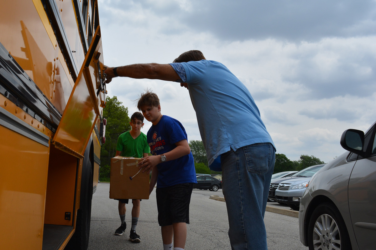 tjms-science-olympiad-state-sendoff-2017-4