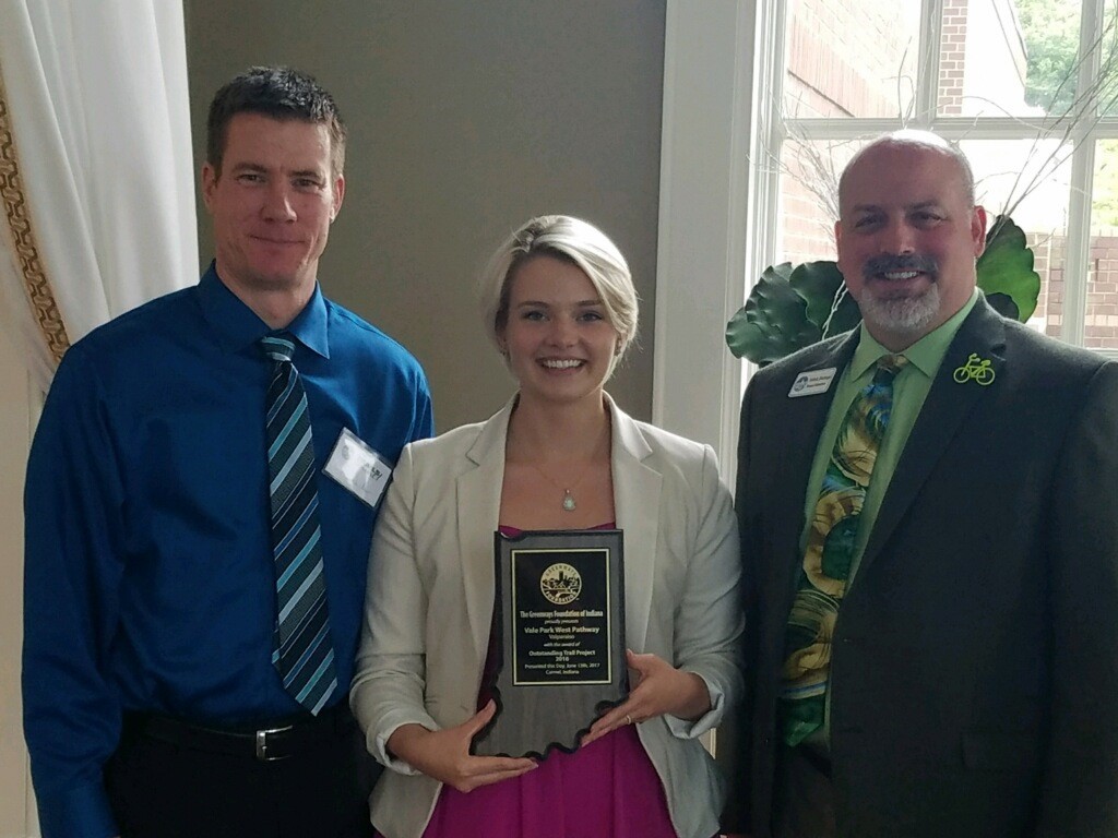 Valparaiso’s Vale Park West Pathway receives Greenways Foundation of Indiana 2017 Outstanding Trail Project Award