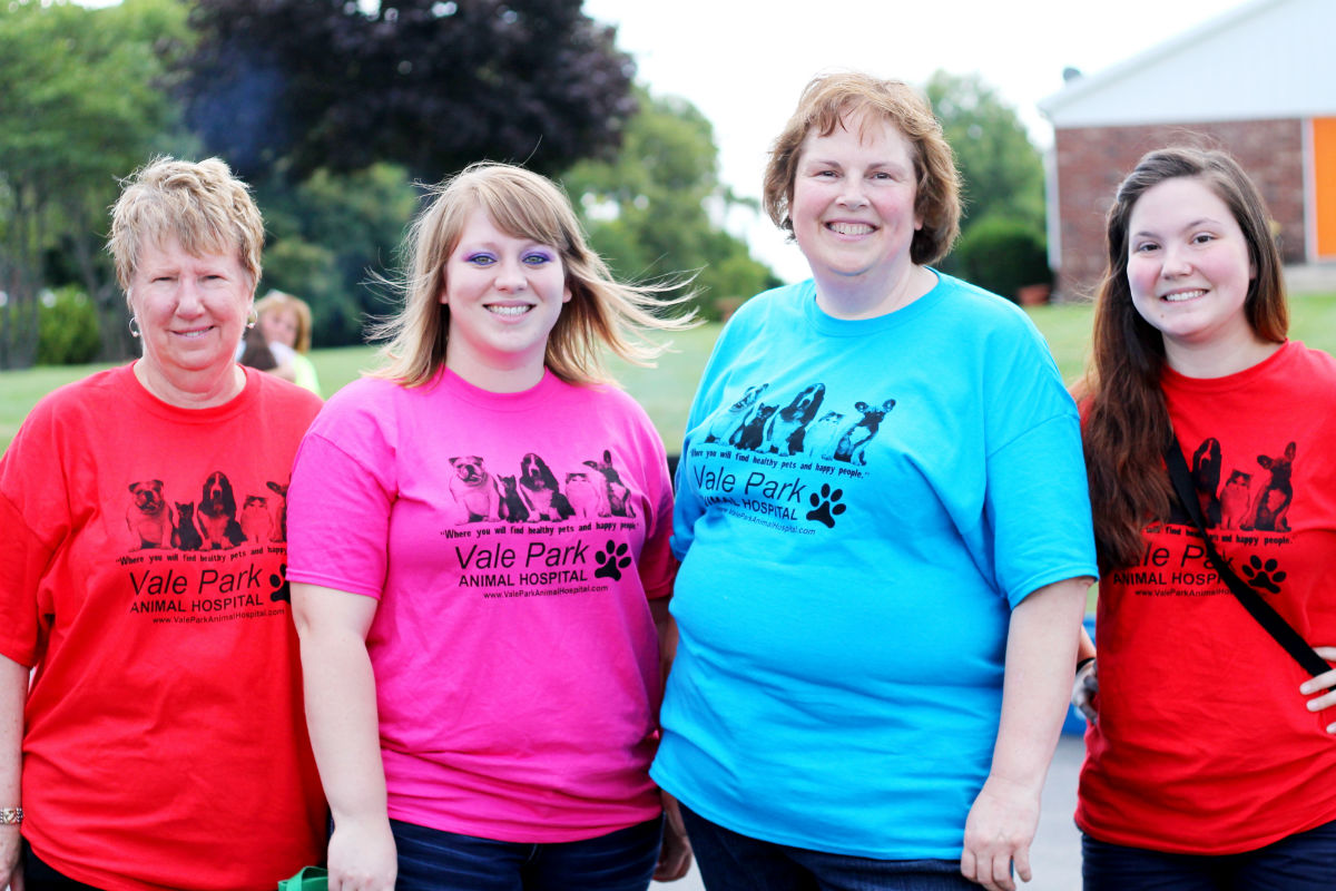 Vale Park Animal Hospital Dog Days of Summer 2