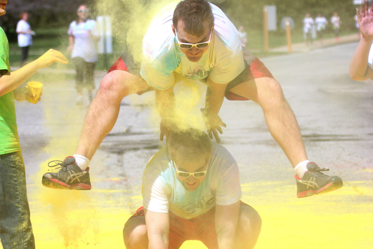 Valparaiso University’s SALT Hosts Colorful Run for a Cause