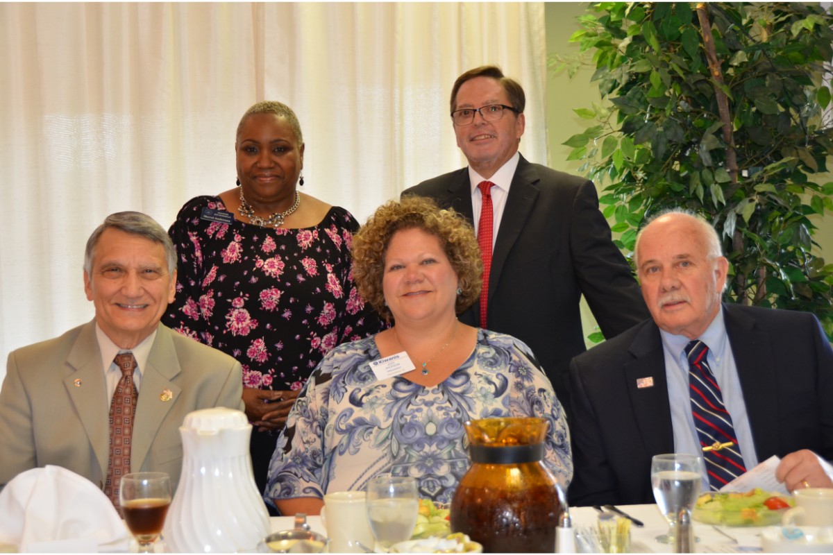Valpo-Noon-Kiwanis-Salute-to-the-Recruits-Dinner-2018-5