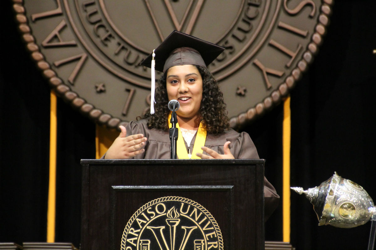 Valpo-U-Graduation-2017-05