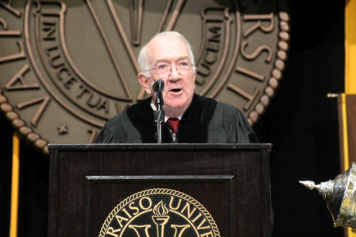 Valpo-U-Graduation-2017-06