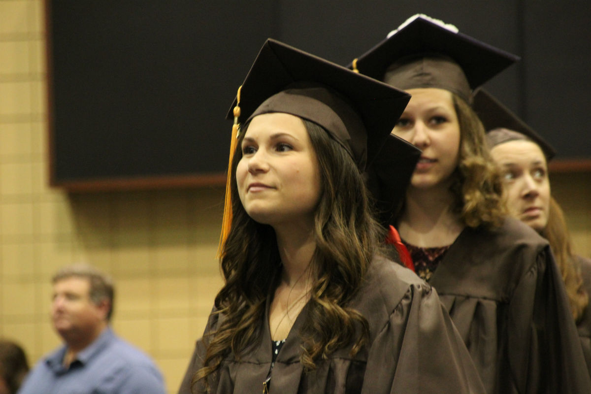 Valpo-U-Graduation-2017-09