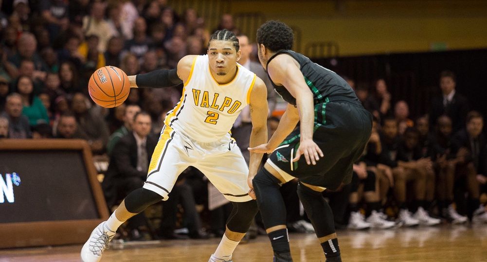 Crusaders Claim First Place; Hold Off Green Bay