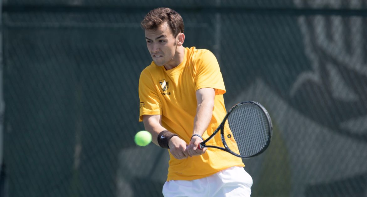 VU-Dunn-Notches-Two-Wins-in-Singles-Qualifying-at-ITA-Midwest-Regional