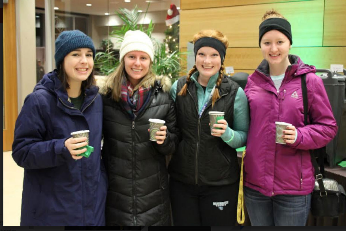 VU-Tree-Lighting-2016-5