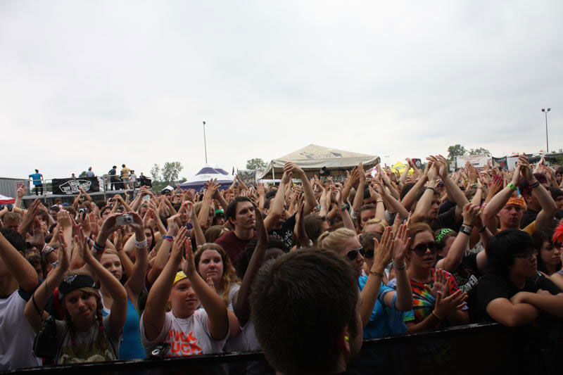 Oh My Mosh! Warped Tour 2010