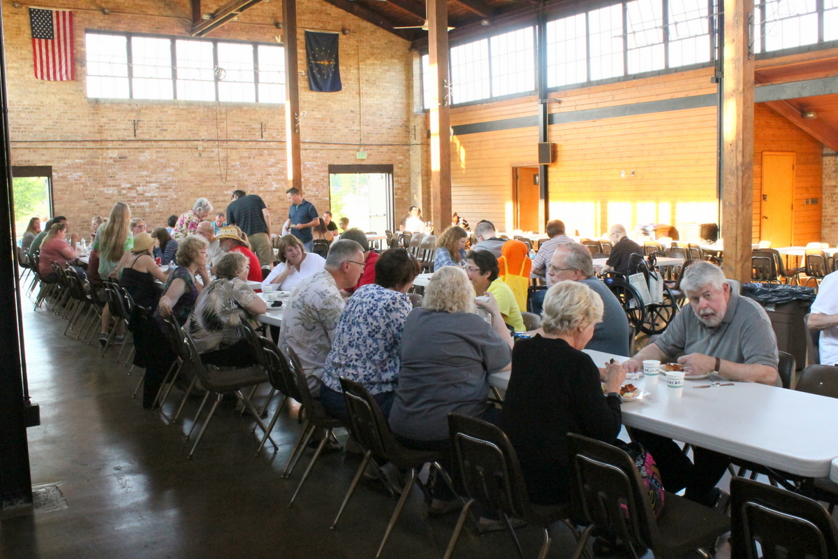 WVLP-Hog-Roast-Community-Dinner-03
